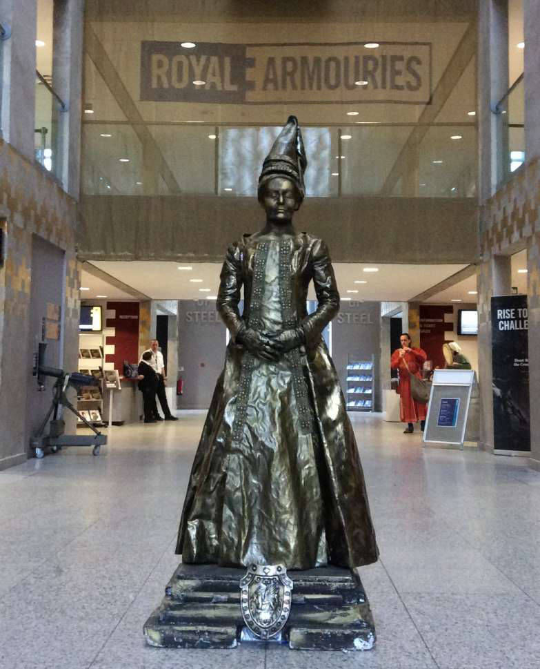 Queen Guinevere Living Statue