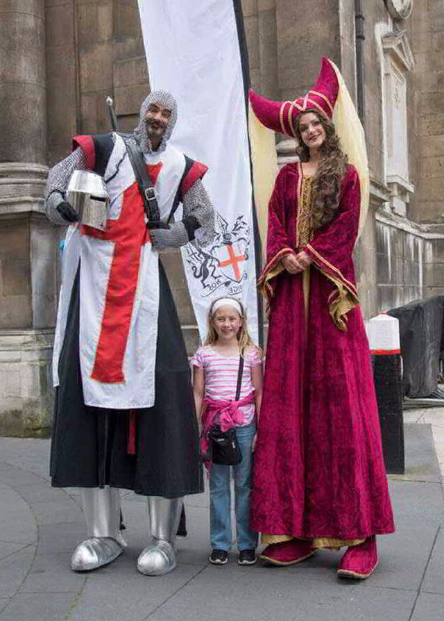 Medieval Knight and Princess Stilt Walkers
